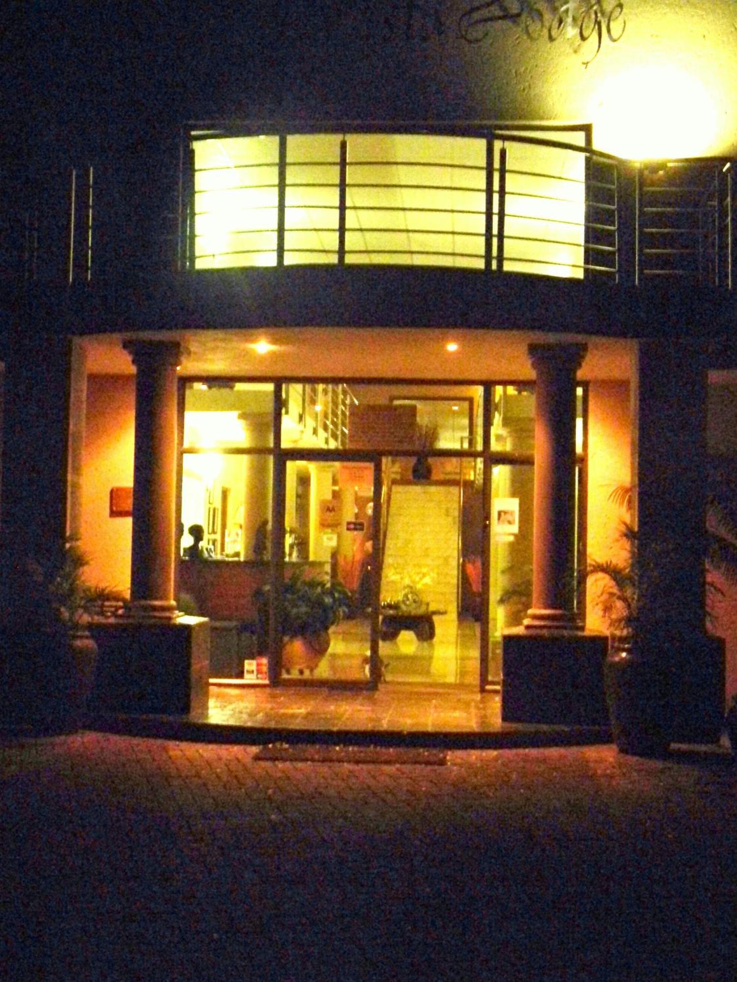 Rio Vista Lodge Malalane Exterior foto